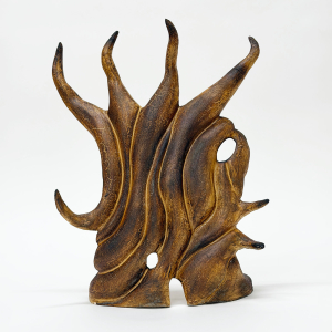 Rune Lambrecht. SKJOLD:MASKE:VÆSEN, 2025.